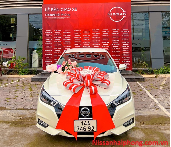 Nissan Hải Phòng tưng bừng giao xe cho quý khách hàng